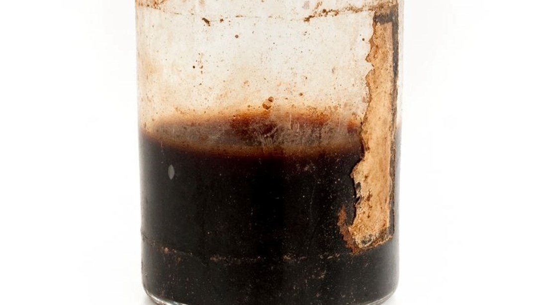 200 yıllık şişeden idrar çıktı: “Cadı Şişesi” olabilir