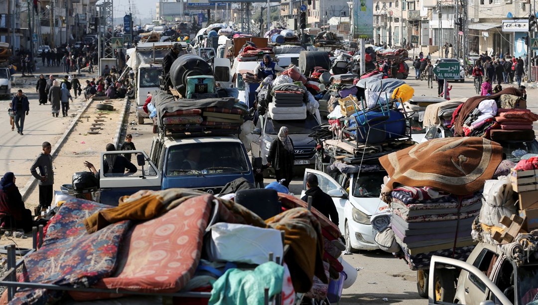 İsrail askerleri Filistinlilerin Gazze’ye girmesine izin vermiyor