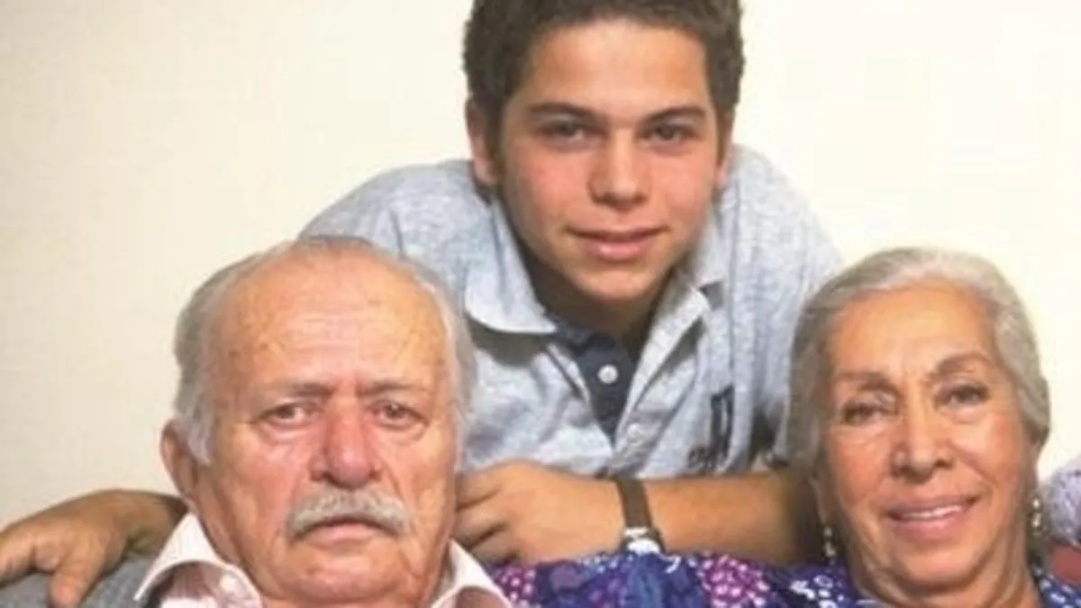 Bizimkiler’in Ali’siydi… Atılay Uluışık şimdi bir evlat sahibi! Son halini görenler tanıyamadı…