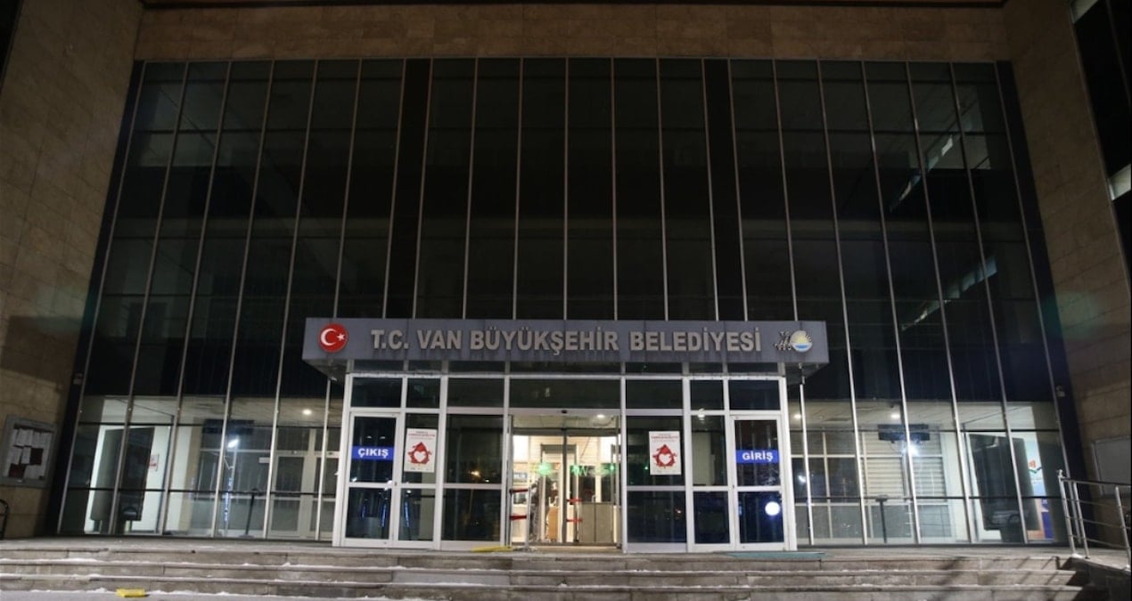 CHP’den kayyuma ilk tepki