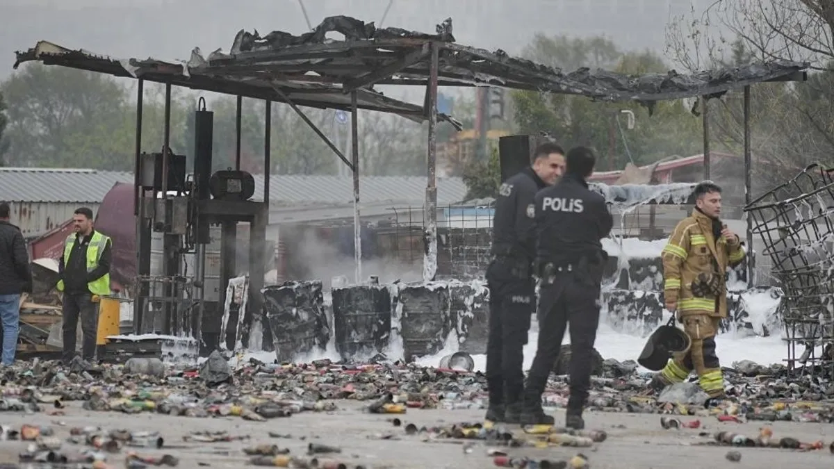 Bursa’da geri dönüşüm tesisinde patlama